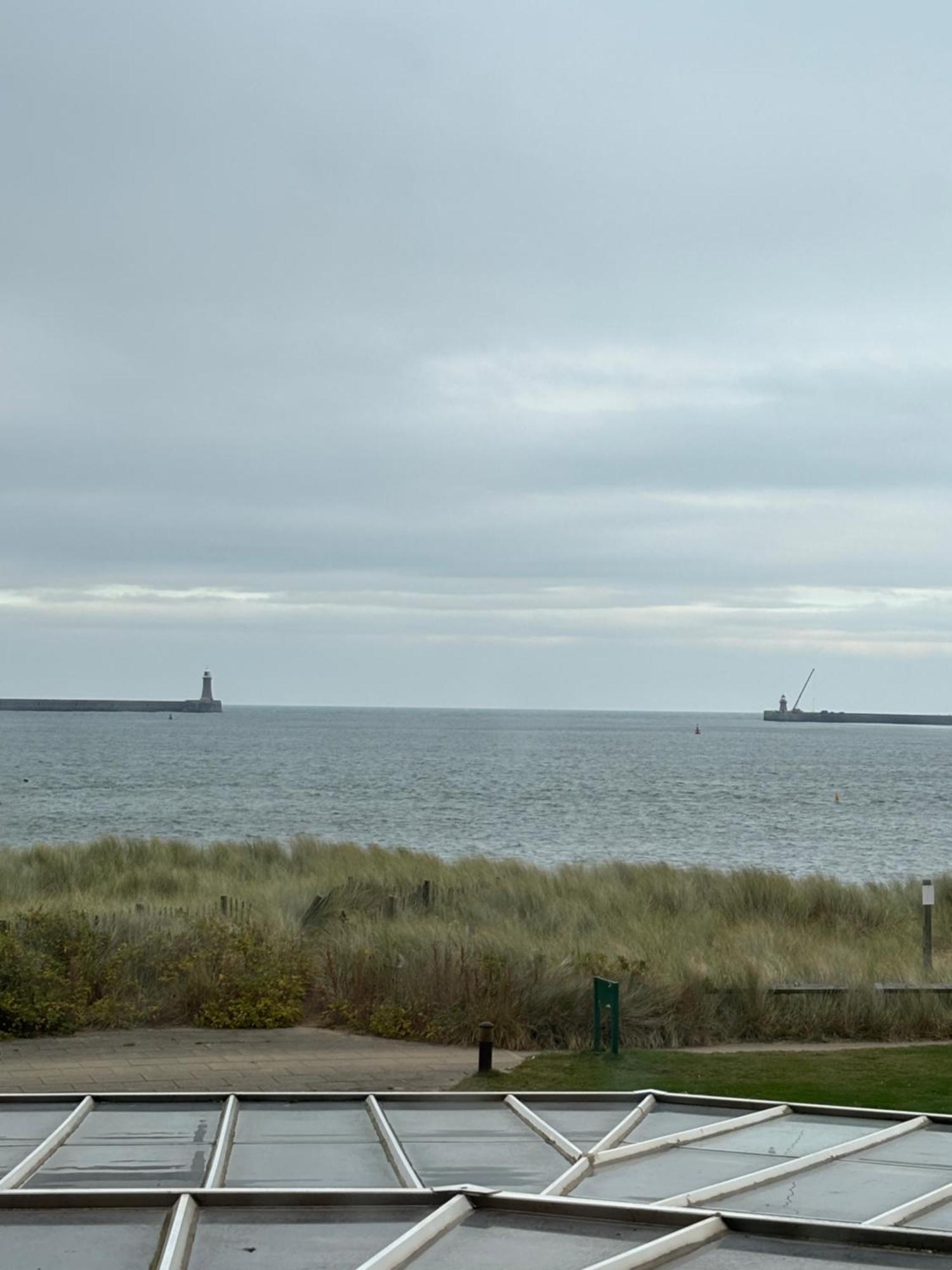 The Little Haven Hotel On The Beach South Shields Exterior photo